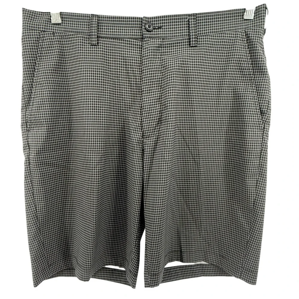 PGATOUR Mens Plaid Golf Shorts Size 34‎ Polyester Spandex Flat Front Outdoor